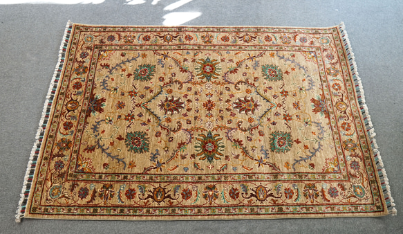 177×127cm アフガニスタン ガズニーウール 手織り絨毯 177×127cm アフガニスタン ガズニーウール 手織り絨毯