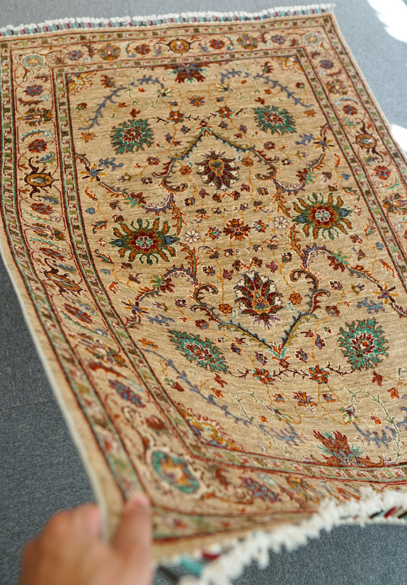 177×127cm アフガニスタン ガズニーウール 手織り絨毯 177×127cm アフガニスタン ガズニーウール 手織り絨毯