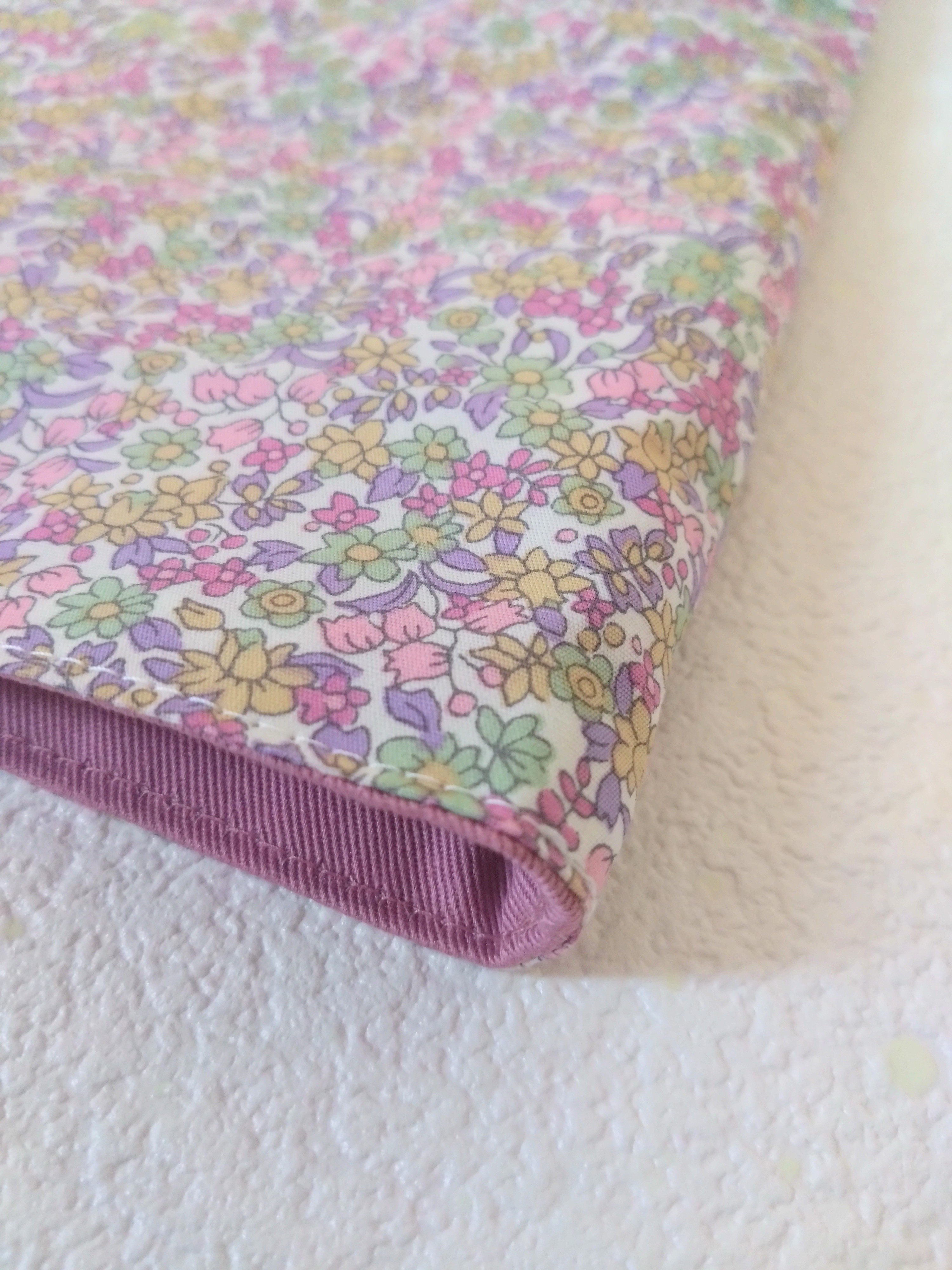 206⭐︎裏も可愛い防災頭巾カバー　ゴム交換　裏地キルト　花柄　ピンク　チェリー