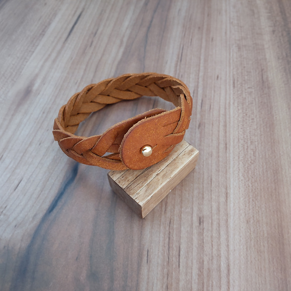 コンブチャクレンズ ♡最終値下げ！5本。トリック A unique 5-strand magic braided bracelet!! - YouTube