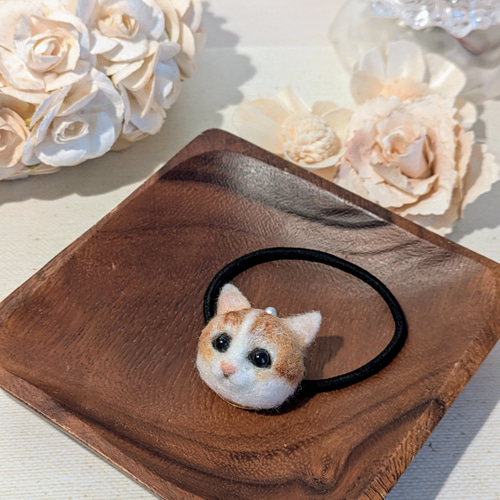 オーダーメイド羊毛フェルトで作るヘアアクセサリー ヘアゴム Sakko