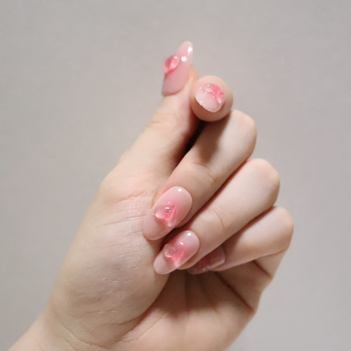 ピンク ネイルチップ エバーネイル　ハートモチーフ ピンク ネイルチップ エバーネイル ハートモチーフ ピンク ネイル