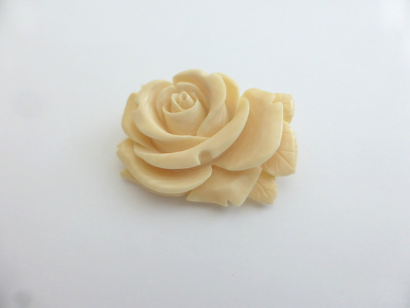 本象牙 薔薇のブローチ ブローチ マテリアルマスター 通販 18116056