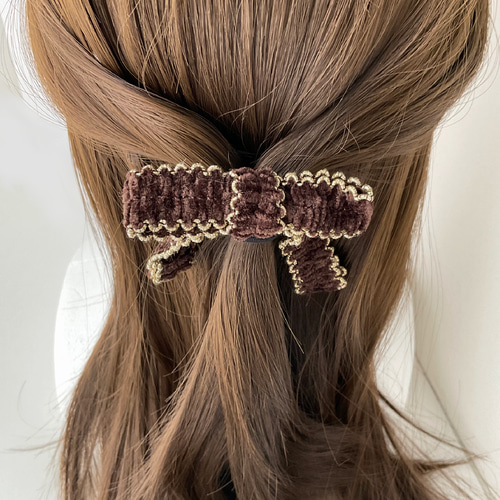 夏にピッタリ⭐︎ひまわりシュシュ　ヘアゴム　レディース　パステルオレンジ 夏 咲くひまわり 陽気なひまわりカラーのヘアゴムと極細シュシュ