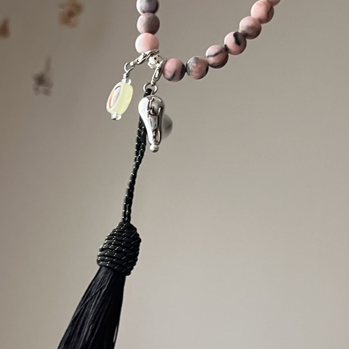 数珠♡車御守りアクセサリー♡参拝ブレス♡ピンクオパール♡陰陽