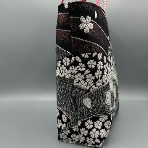 帯リメイクトート26-3 桜柄 着物 帯 帯締め ハンドメイド トートバッグ リメイク 金 桜 さくら 六