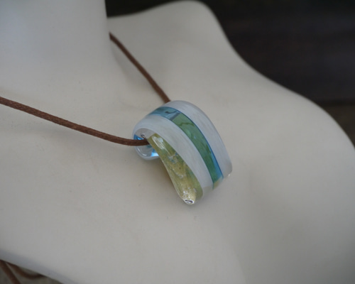 【sunny drop】ハンドメイド ガラス製ペンダント しずく型 38mm オーロラ 8個セット クリスタルガラス 涙型