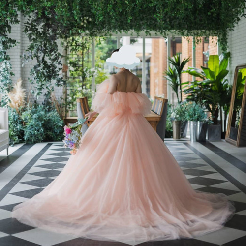 カラードレス　サーモンピンク　ウェディング　2次会　前撮り カラードレス サーモンピンク ウェディング 2次会 前撮り カラー