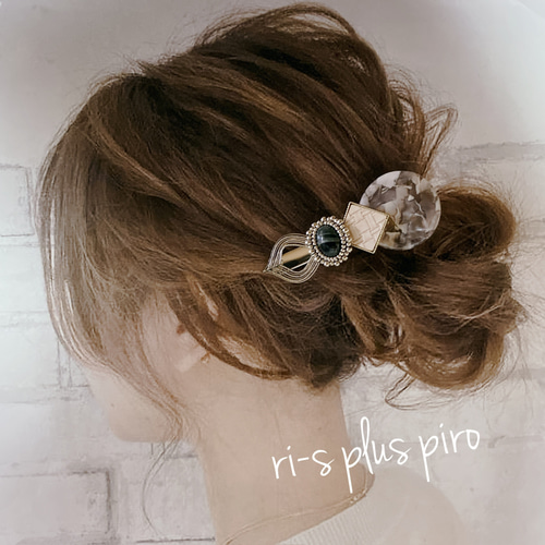 ビーズ刺繍 × importパーツ ヘアクリップ ‎✶⋆.˚ モザイクパーツ 