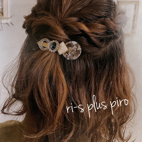 ビーズ刺繍 × importパーツ ヘアクリップ ‎✶⋆.˚ モザイクパーツ 
