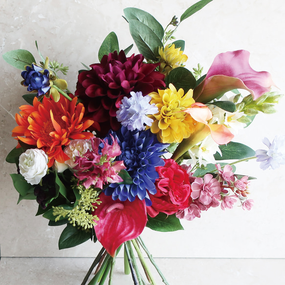 ビビッドカラーブーケ　アーティフィシャルフラワー ＊フラワーベース付き＊　Bonbon                                     アーティフィシャルフラワー(造花)ブーケです。ブーケ＋フラワーベースの2点セットです。色鮮 C1960848117(15000円)