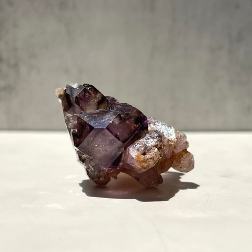 ジンバブエ産【シャンガーンアメジスト⑨】虹あり｜ファントム｜鉱物