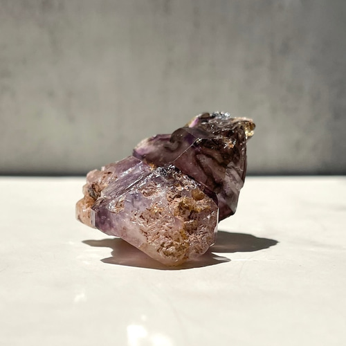 ジンバブエ産【シャンガーンアメジスト⑨】虹あり｜ファントム｜鉱物