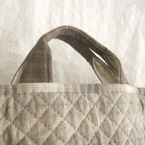 パッチワーク　バッグ　バドメイド パッチワークの五角形バック | iichi 日々の暮らしを心地よく