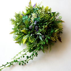 ドーム型グリーンリース 2枚目の画像