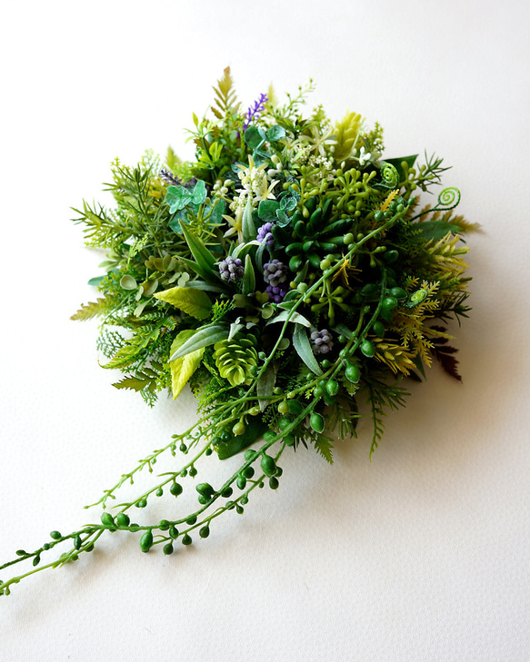 ドーム型グリーンリース 2枚目の画像