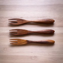 世界三大銘木 チーク無垢材 フォーク 果物 和菓子 木製食器　キャンプ アウトドア BBQ 2枚目の画像
