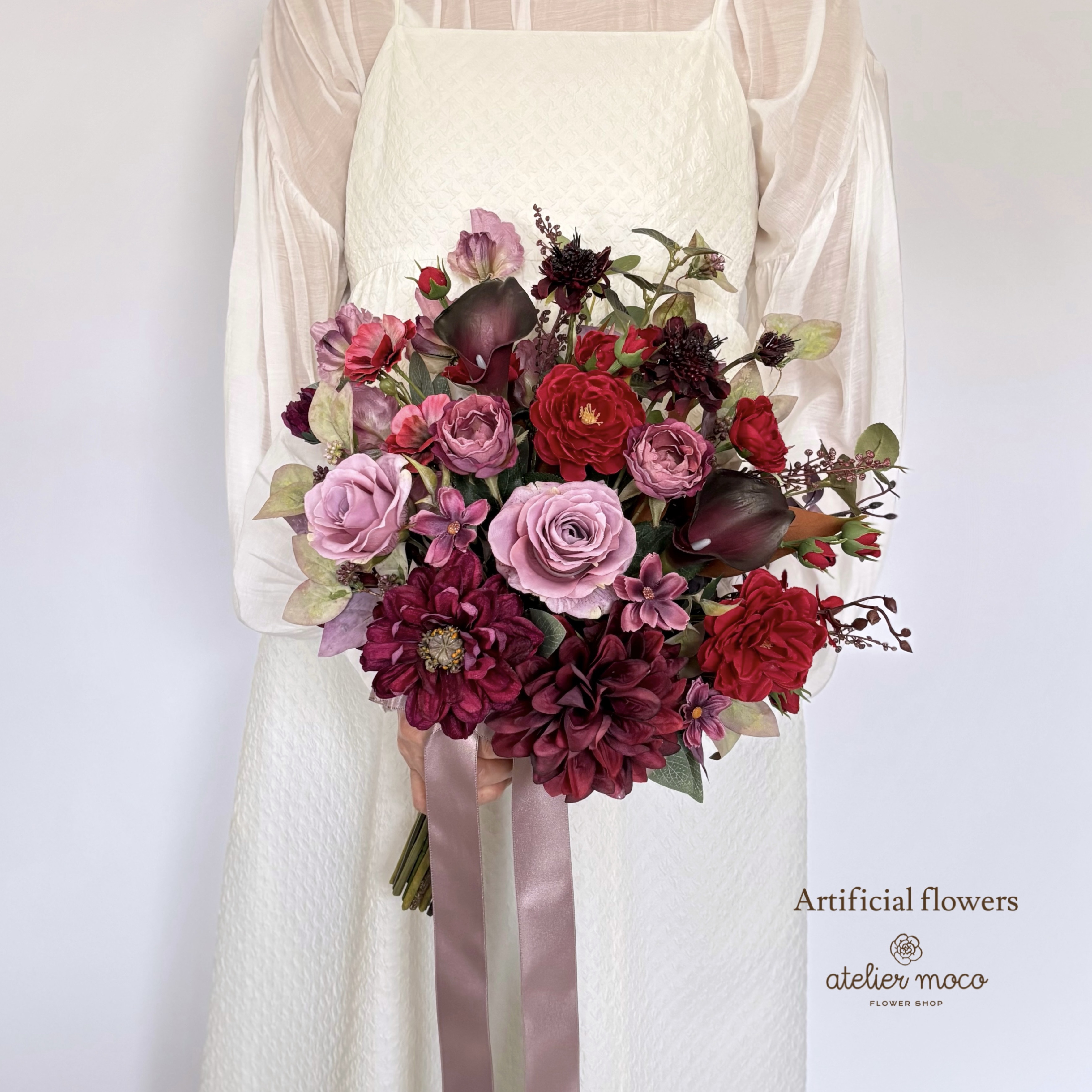 【オーダーメイド】ボルドーダリアとピンクローズのアンティーク クラッチブーケ（造花・ウェディング・結婚式・前撮り・フォト