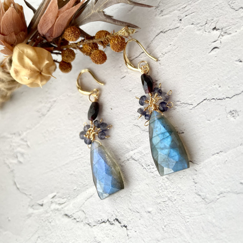 水晶レターカービング＆ブラックダイヤモンド＆高品質ガーネット