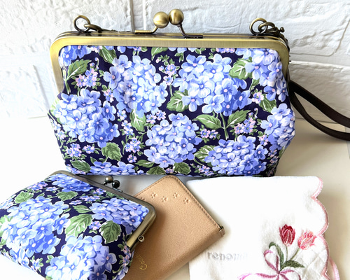 リバティ ハンドメイド がま口キーホルダー739 大人かわいい♡ハロー