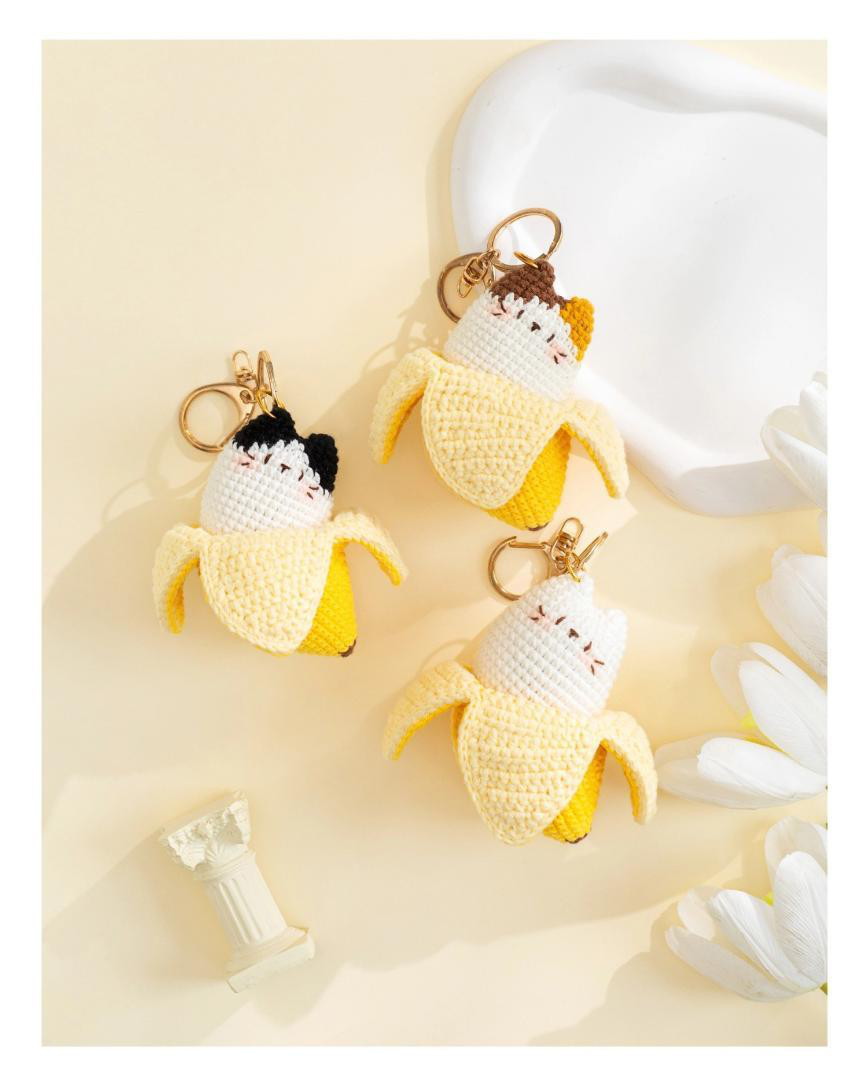 【中古】 ハンドメイド バナナ ネコ キーホルター あみぐるみレシピ あみぐるみ
