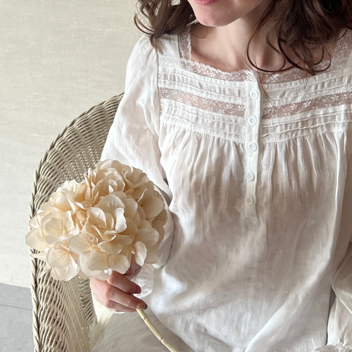 新送0】レースやリボンフリルたっぷりのネグリジェ ルームウェア