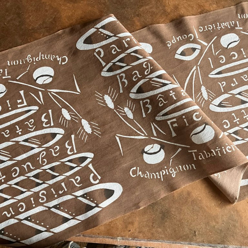 柿渋染め手ぬぐい フランスパン ハンカチ・手ぬぐい tabipan 通販