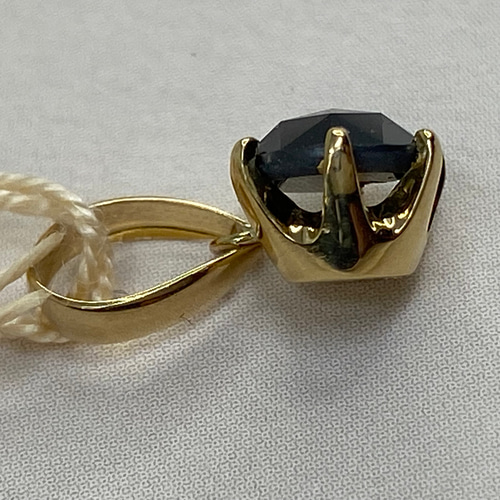 k18YG AU750 18金 ブラックダイヤモンド 0.7ct ペンダントトップ よー 