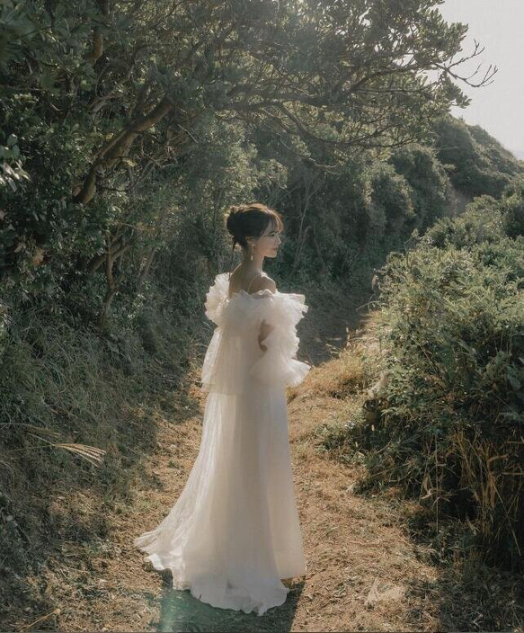 実例写真！ 人気上昇！ウェディングドレス ツーピース ビーズ クレープ  