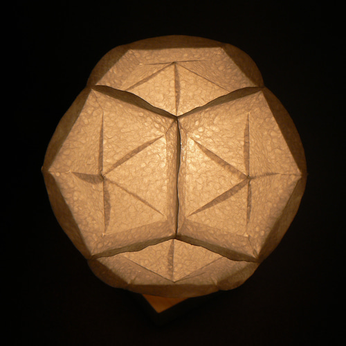 和紙の手作りランプシェード 美濃和紙使用 [稜] 3-1 どこにもない癒し