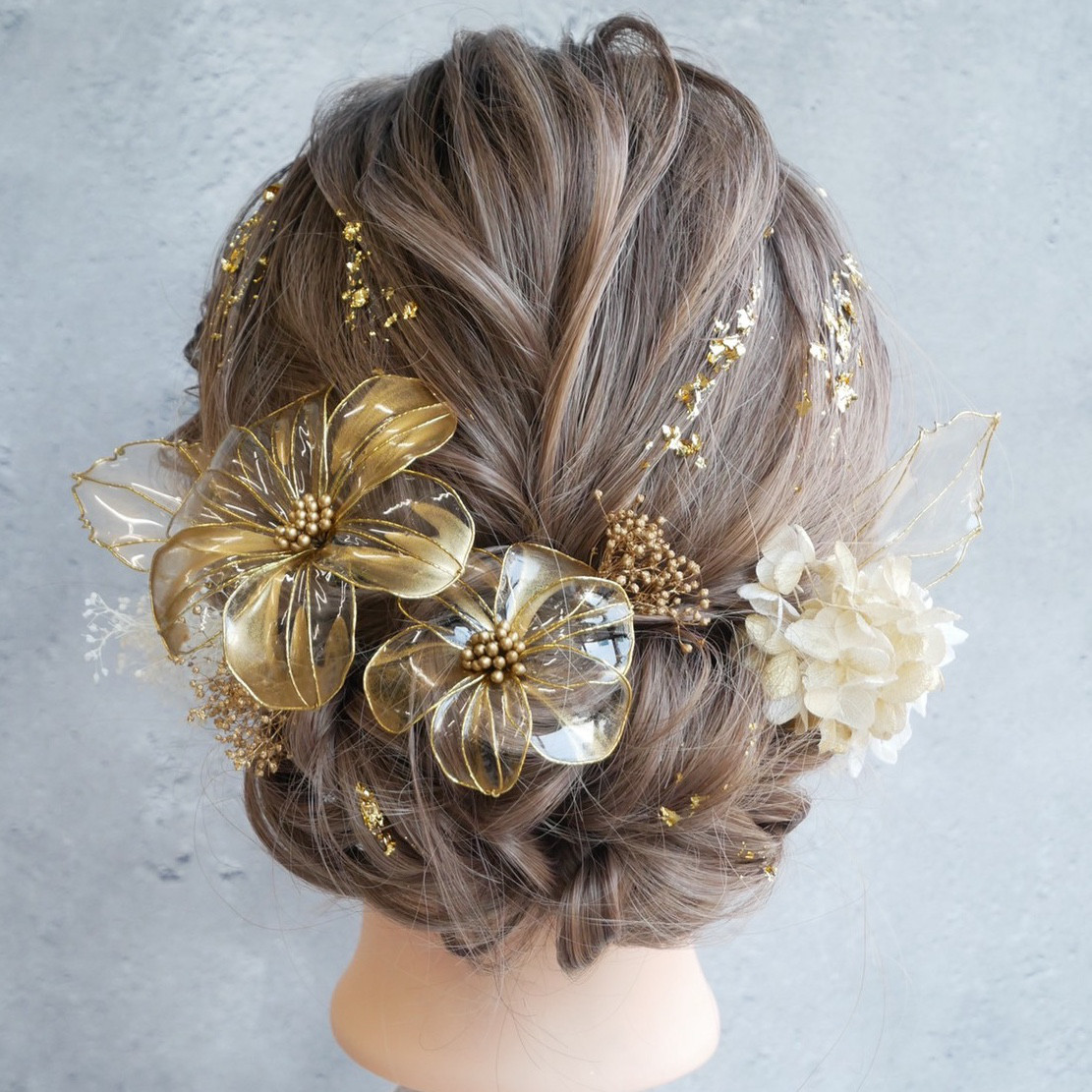 A005 アメリカンフラワー　髪飾り　ゴールド　成人式　卒業式　結婚式　前撮り　袴　色打掛　和装　ドライフラワー