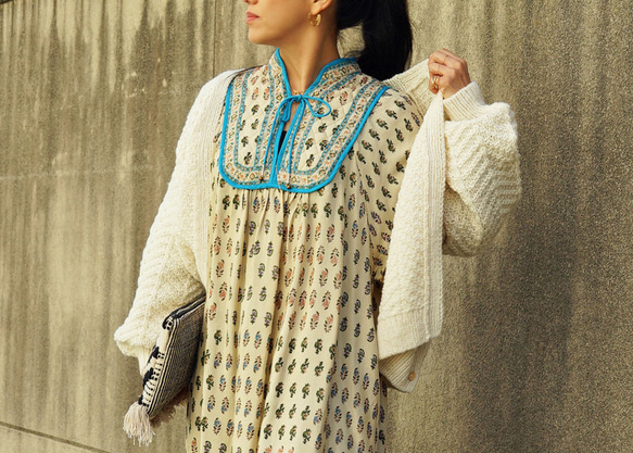 【即納可】インドレーヨンプリント・キルトヨークワンピ（NK23-030-beige） beige 半身