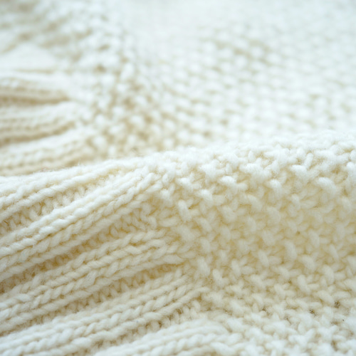 ラスト1点☆SALE【即納可】ウール・袖ケーブル編みプルオーバー（N