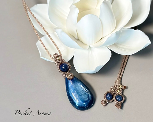 藍瑞』ブルーカイヤナイトとサファイアのマクラメペンダントネックレス