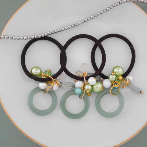 ジャラジャラヘアゴム フラワーゆらゆら