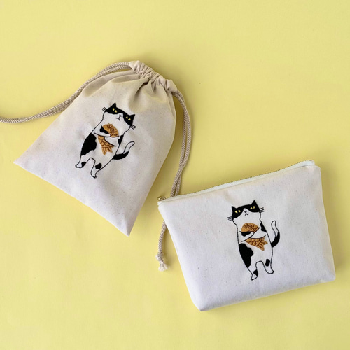 手刺繍＊帆布のファスナーポーチ（猫とたい焼き） ポーチ ココカカオ