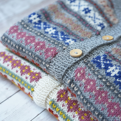 美品✨️イザベルマラン エトワール アルパカ混 ニット カーディガン Ｓ 総柄 ペルー製 カーディガン キッズ柄 アルパカ 手編み レディース warawara