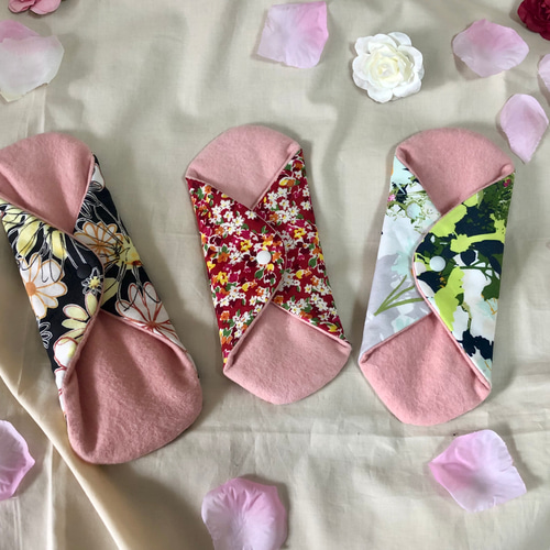 布ナプキン 布ライナー オーガニックコットン 花柄❁ガーゼライナー4枚