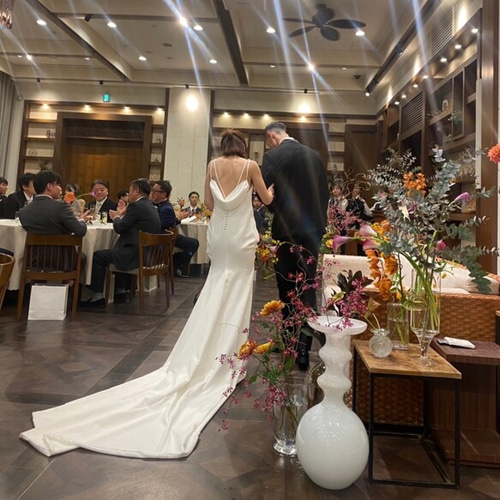 実例写真！ウェディングドレス キャミソール Vネックドレス マーメイド  