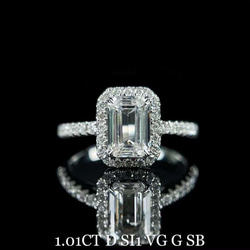 GIA鑑定書付き1.01ct天然エメラルドカット ダイヤモンド K18 指輪