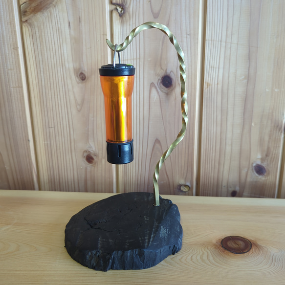 卓上ランタンスタンド 真鍮角棒手曲げ ハンドメイド ゴールゼロ camp
