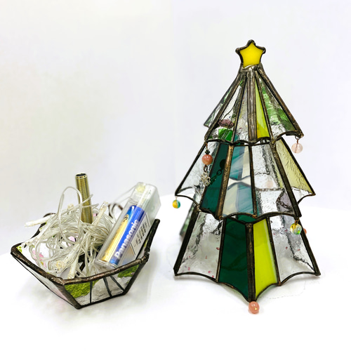 ステンドグラスのクリスマスツリー クリスマスツリー グラス