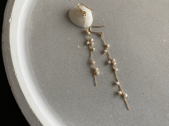一点もの✨】極小パールの上品ロングピアス/イヤリング ピアス（フック  