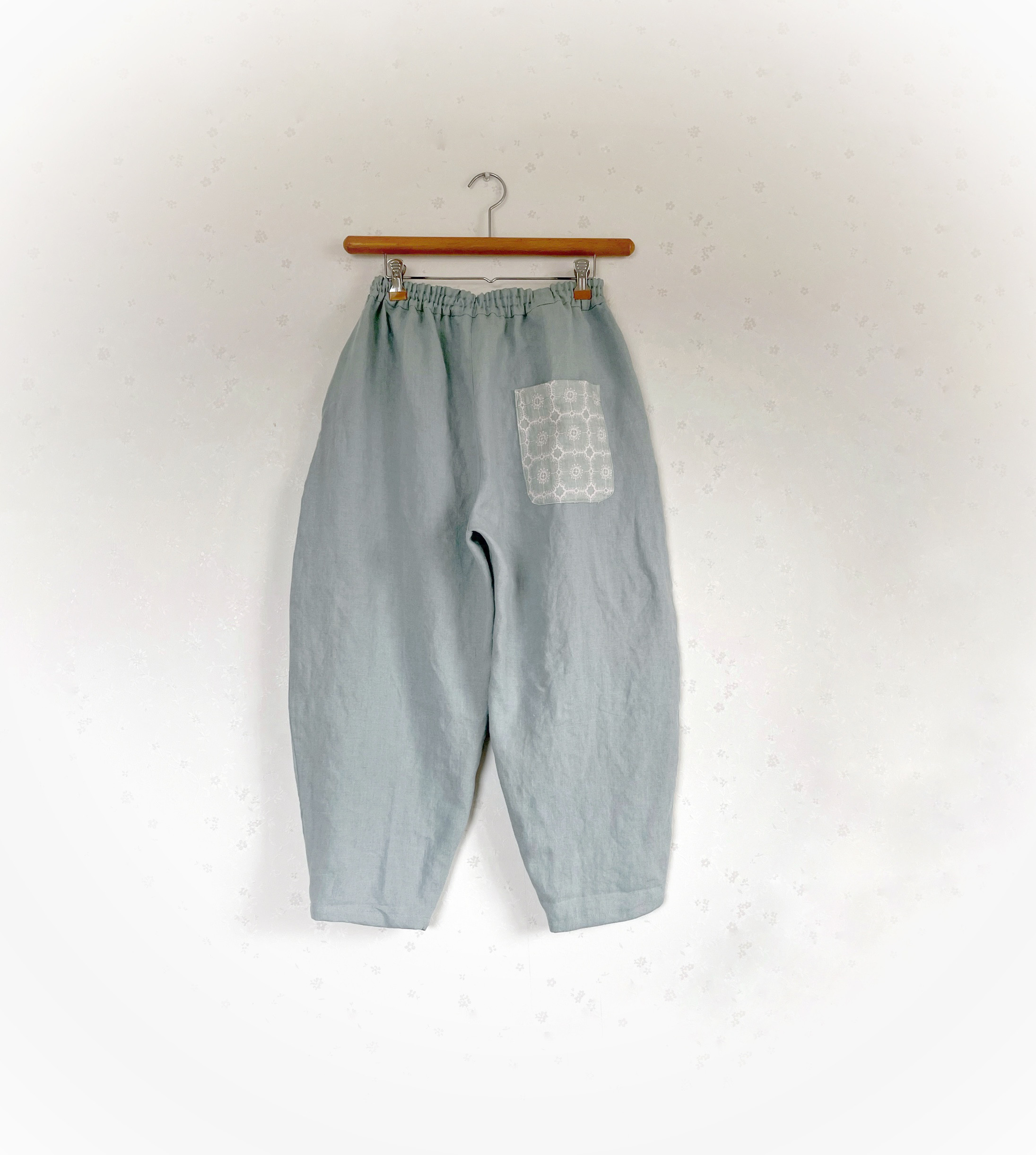 minaperhonen ハンドメイド リネンパンツ anemone 