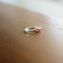（獨一無二，Silver925）紅色尖晶石花式切割戒指（5*4mm，尺寸10.5） 第6張的照片