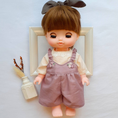 再販×5】フリフリ肩紐の刺繍サロペット《秋冬ドール服 メルちゃん服 
