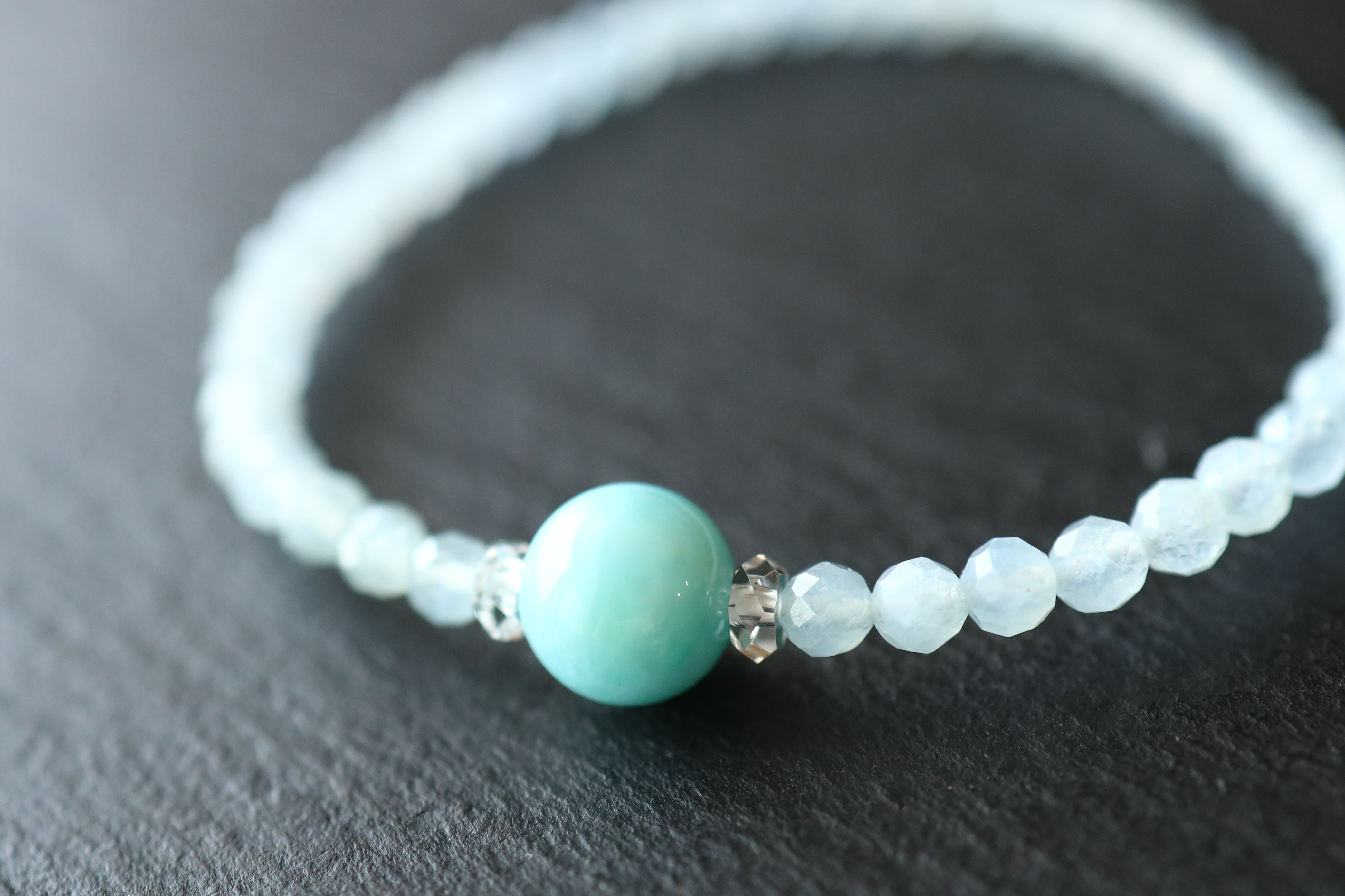 …☆プレミアムブレス☆2つの海の石☆ラリマー：9ミリ＆アクアマリン：4ミリ（ラウンドカット）☆天然石☆…