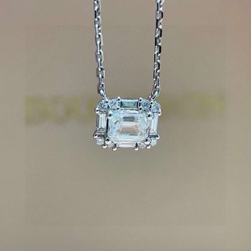 GIA鑑定書付き K18 天然ダイヤモンド ネックレス 0.5ct GIA鑑定書付き K18 天然ダイヤモンド ネックレス 0.5ct