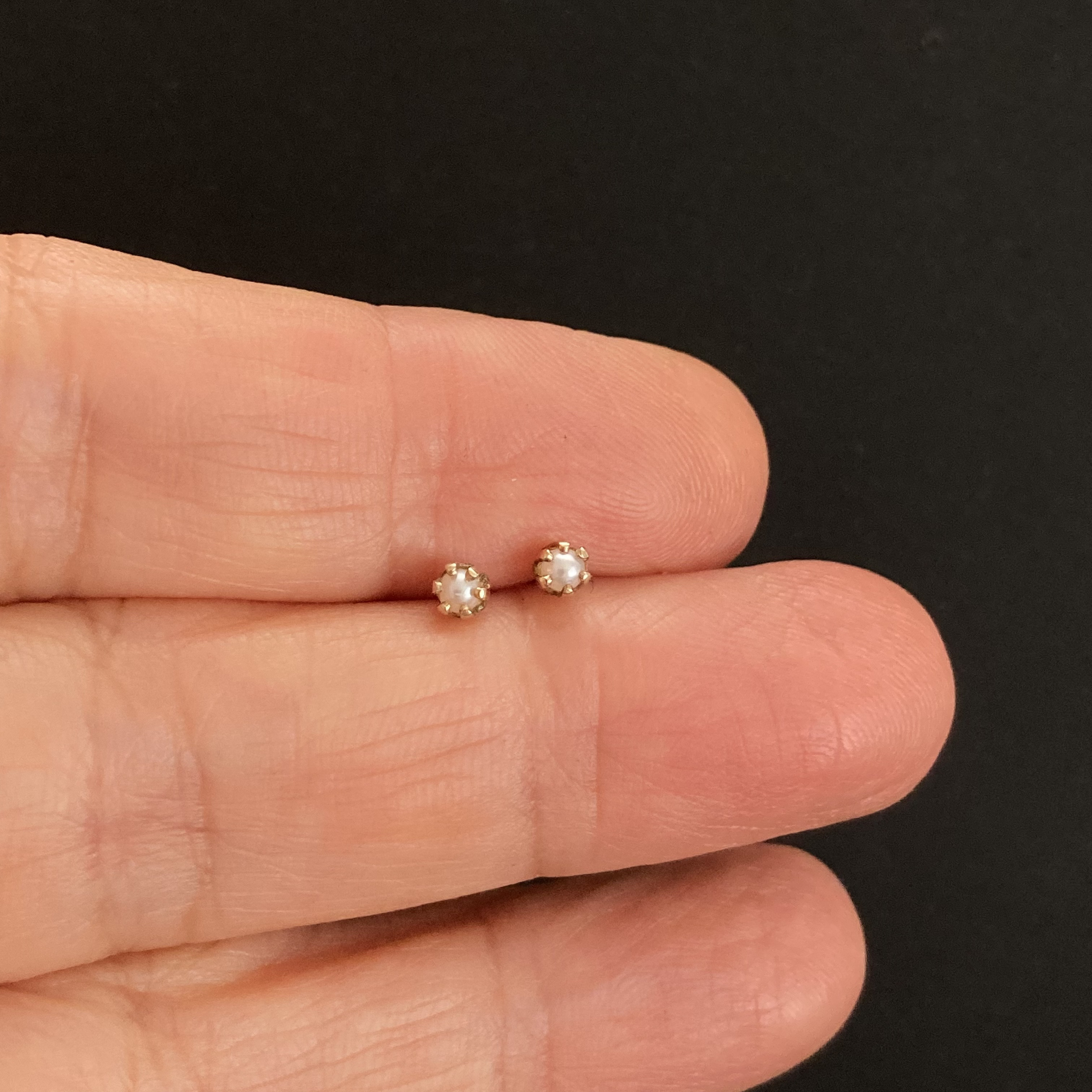 14kgf 小さなパールスタッド ピアス（スタッド・一粒） franny