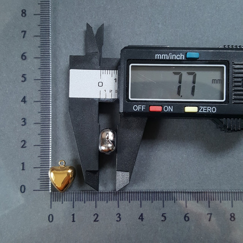 K18YG ハンドカットボールチャーム 都内で K18YG ハンドカットボールチャーム アクセサリー